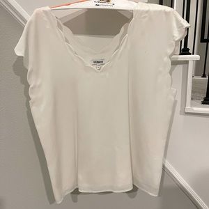 Womens cream colored express blouse size large